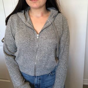 cropped grey hoodie💓
